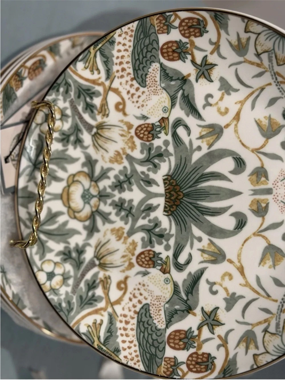 William Morris & Co Strawberry Thief Appetizer Plates 6.5